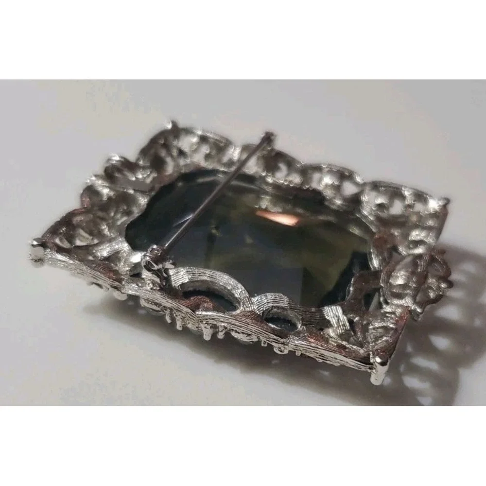 Vintage SARAH COV Brooch Pendant Necklace Gray Topaz Faceted Stone Silver Tone